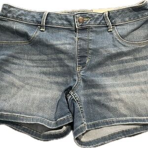 SO Blue Denim Shorts with Rolled Hems